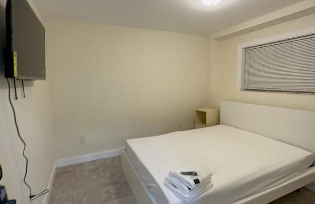 183 Jewett Street - Bedroom 1 Gallery 4