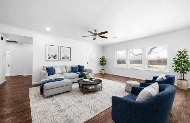 810 N Walnut Street photos photos