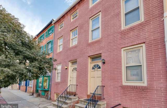 931 S CHARLES Street Gallery 2