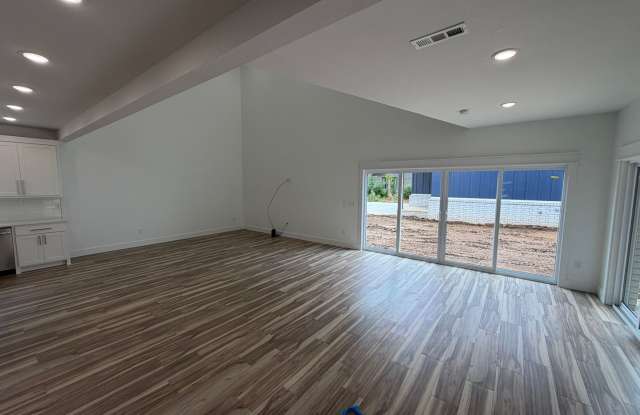 916 Sang Gallery 4