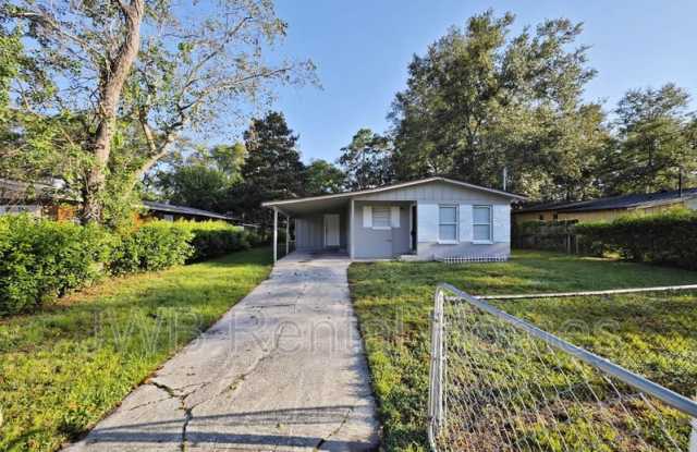 4639 Roanoke Blvd photos photos