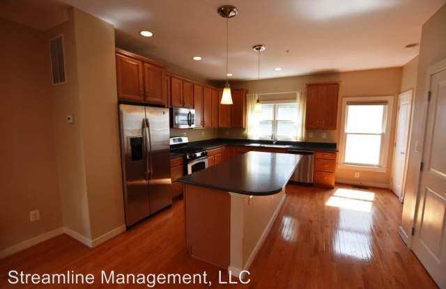 12 Cobble Hill Ct Gallery 2