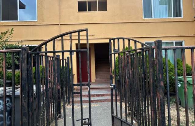 2 Bedroom 1 Bath Apartment 950 sft with utilities (except PGE) photos photos 2 Bedroom 1 Bath Apartment 950 sft with utilities (except PGE) photos photos