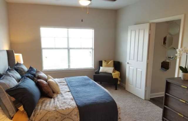 6532 Champion Grandview Way Gallery 2