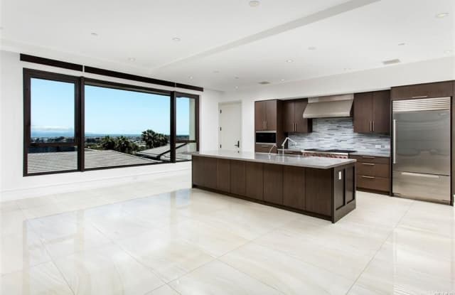 1251 Santa Barbara Drive Gallery 3