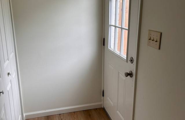 3610 Orkney Road Gallery 3