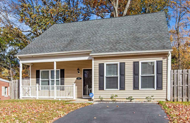 3 bedroom, 2 bath in Wilmington - 423 Carver Drive, New Castle County, DE 19720
