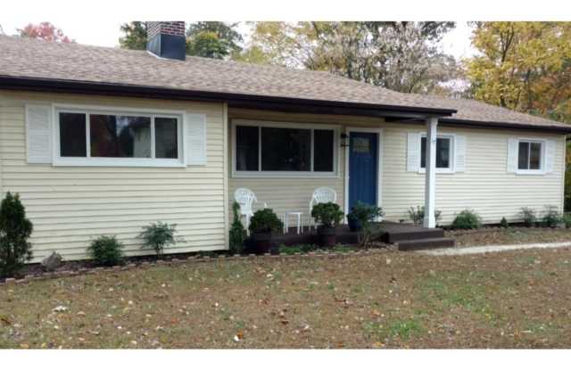 17 5TH AVENUE E photos photos