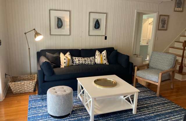 Sullivan's Island Charmer-Fully Furnished Gallery 4