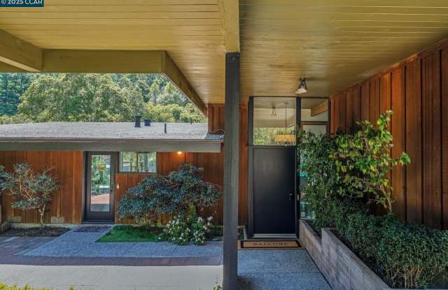 10 Tara Road - 10 Tara Road, Orinda, CA 94563