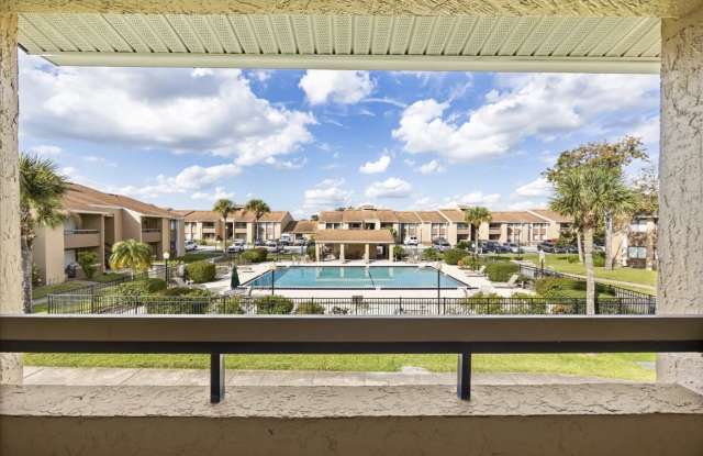 5339 Vineland Rd photos photos