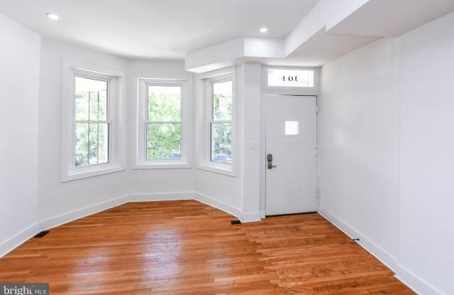 104 R ST #A NE Gallery 3