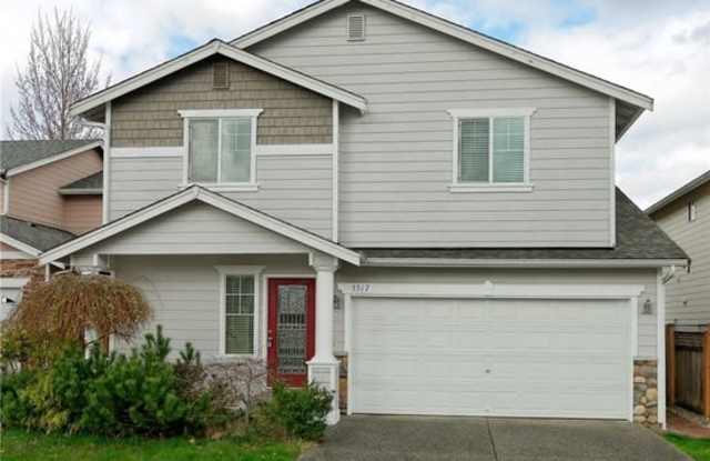 Beautiful 3 Bd. 2.5 Ba. Two Story Home w/attached Garage photos photos