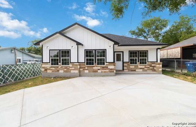 127 Hopi - 127 Hopi Street, San Antonio, TX 78211 127 Hopi - 127 Hopi Street, San Antonio, TX 78211