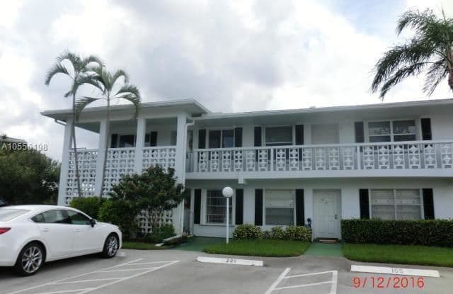 2915 SW 15  #201 - 2915 E Jefferson Street, Orlando, FL 32803