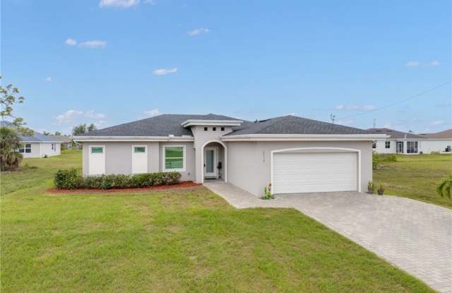 2712 Embers Parkway W photos photos