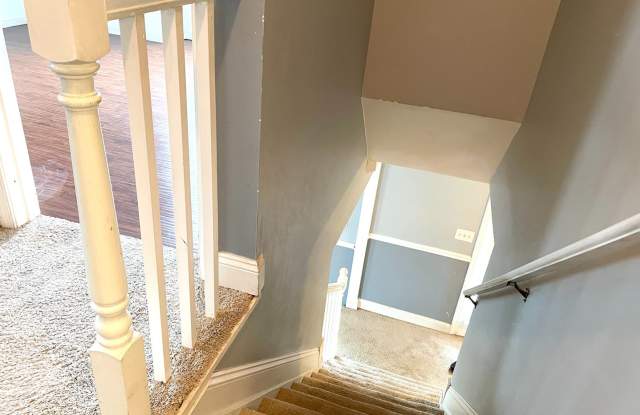 Beautiful 3-bedroom, 2.5-bathroom home photos photos