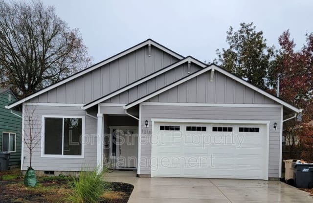 1216 Walnut Street SW - 1216 Southwest Walnut Street, Albany, OR 97321