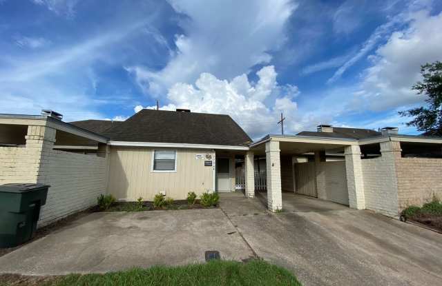 7706 Gladys Ave photos photos