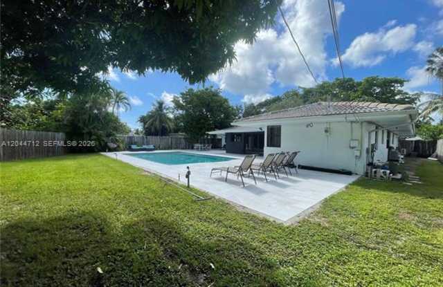 2115 Alamanda Dr # 2115, North Miami, FL 33181 photos photos 2115 Alamanda Dr # 2115, North Miami, FL 33181 photos photos