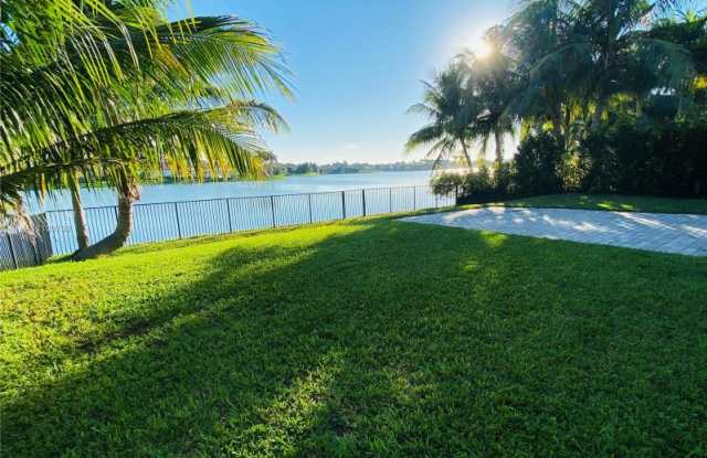 7738 SW 188th Ter #0, Miami FL Gallery 3