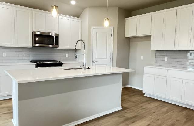 1406 South 72nd Place Gallery 4