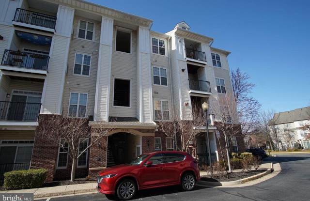 21191 MCFADDEN SQ - 21191 McFadden Square, Cascades, VA 20165
