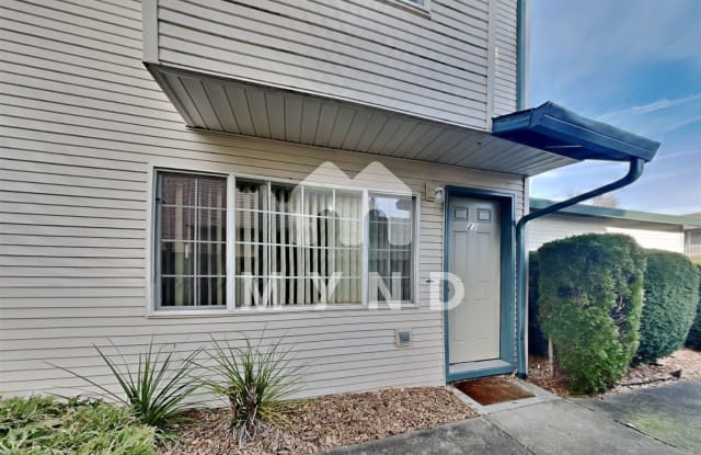 27 NE 179th Ave - 27 Northeast 179th Avenue, Gresham, OR 97230