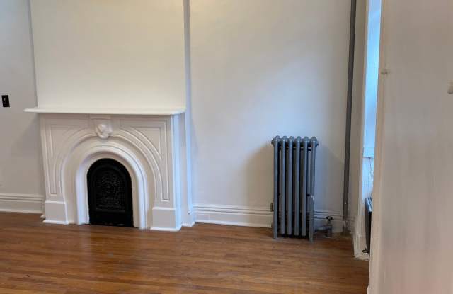 240 Gates Avenue Gallery 3