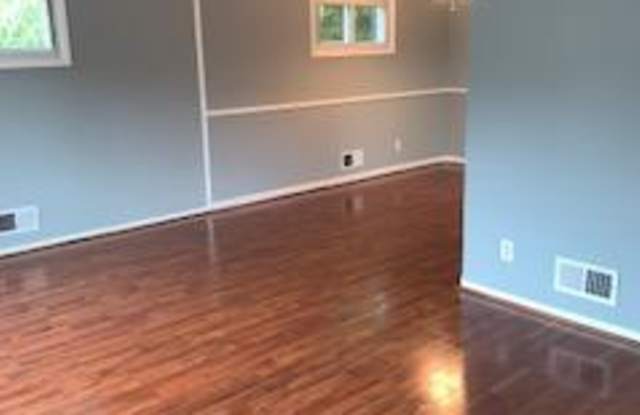 409 LUTHER ROAD Gallery 4