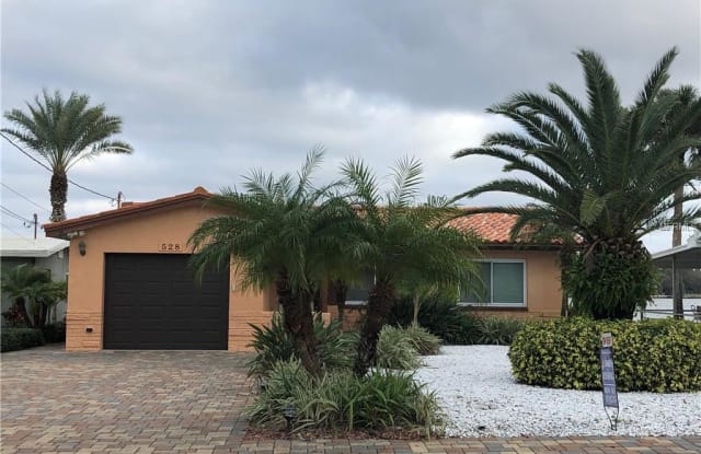 528 20TH AVENUE - 528 20th Ave, Indian Rocks Beach, FL 33785