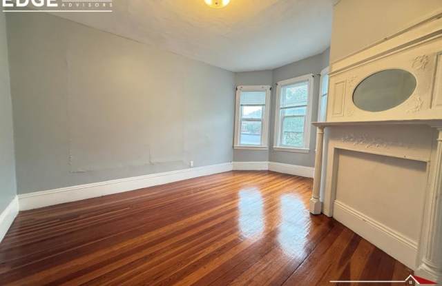 539 Washington St. Gallery 3