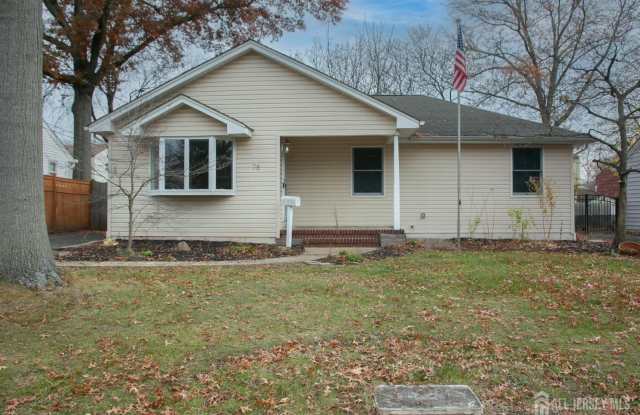 78 Hazelwood Avenue photos photos