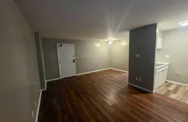 1355 Ohmer Street - 3 Gallery 3