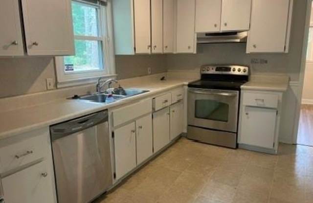 3441 Brookhill Circle Gallery 2