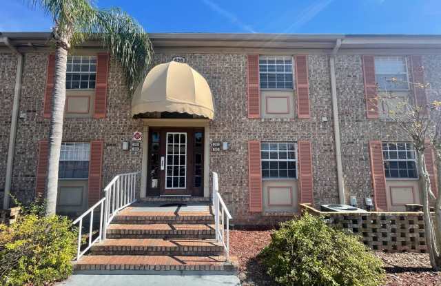 First Floor 2 Bedroom, 2 Bath Condo in Maitland with Brand New W/D Now Included! - 424 Banyon Tree Circle, Casselberry, FL 32751