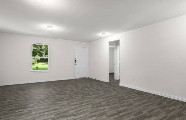 1221 North Whitten Avenue Gallery 4
