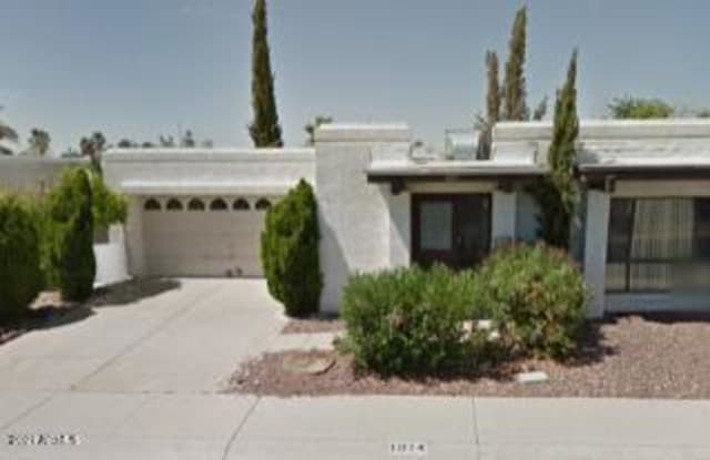 1014 E MICHIGAN Avenue - 1014 East Michigan Avenue, Phoenix, AZ 85022