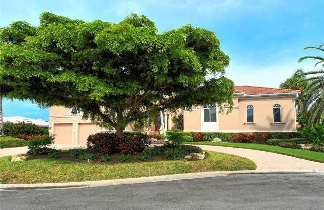 591 PUTTING GREEN LANE photos photos