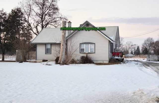 New Listing in Fort Wayne photos photos