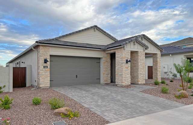 17626 N 48th Place Gallery 2