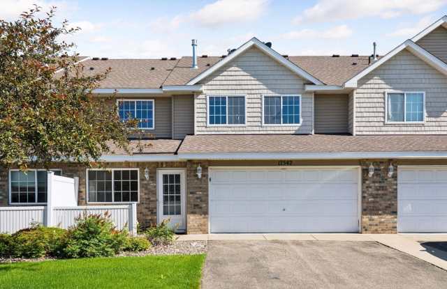 17542 Gillette Way photos photos