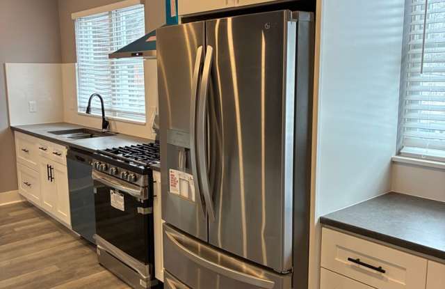 Every Bedroom Has a Private Bath!!! Balcony, AC, Laundry! New Reno! Avail NOW! photos photos