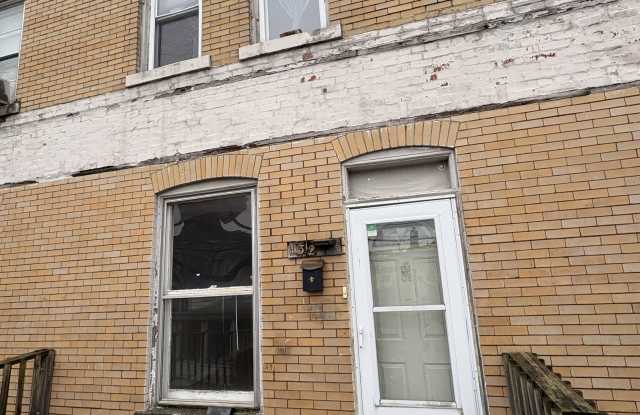 1113 1/2 Church Avenue photos photos