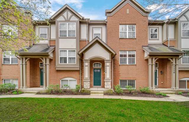 1114 N CLAREMONT Drive photos photos