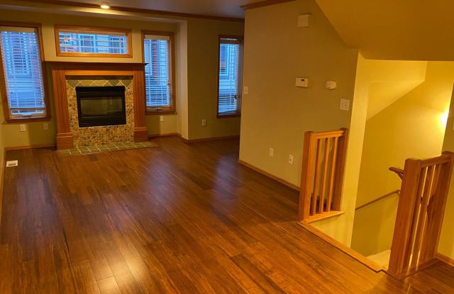 Appealing 3 bed / 1.5 bath townhouse in Greenwood/N Seattle photos photos Appealing 3 bed / 1.5 bath townhouse in Greenwood/N Seattle photos photos