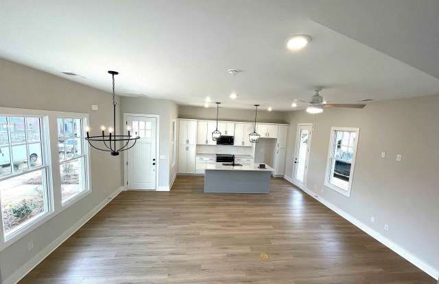 4767 SILAS AVENUE Gallery 3