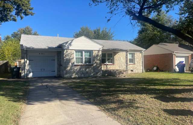 3 bed, 1 bath , beautiful wood floors, fenced backyard, laundry connections, fridge, gas range and storage shed! Cute, clean and ready for move in! photos photos