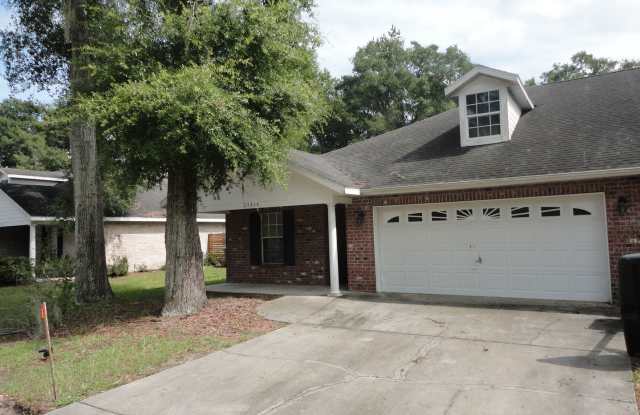 25303 SW 15th Avenue - Newberry - 25303 Southwest 15th Avenue, Newberry, FL 32669