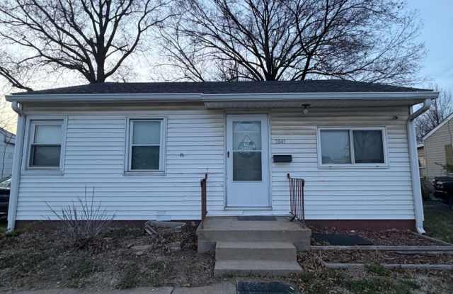 3 bed | 1 bath Home for Rent in Granite City photos photos